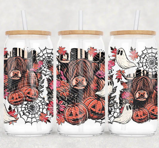 Spooky Cow – Ghostly Mooood with Pumpkins & Webs