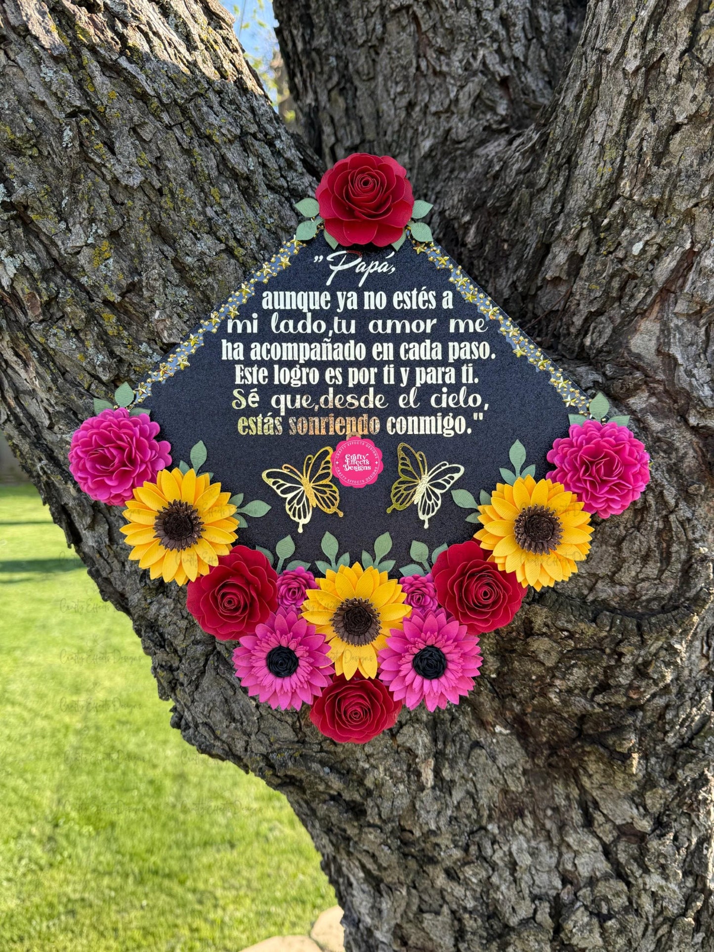 Adorno para birrete de graduación conmemorativo: Diseño floral hecho a mano para papá.