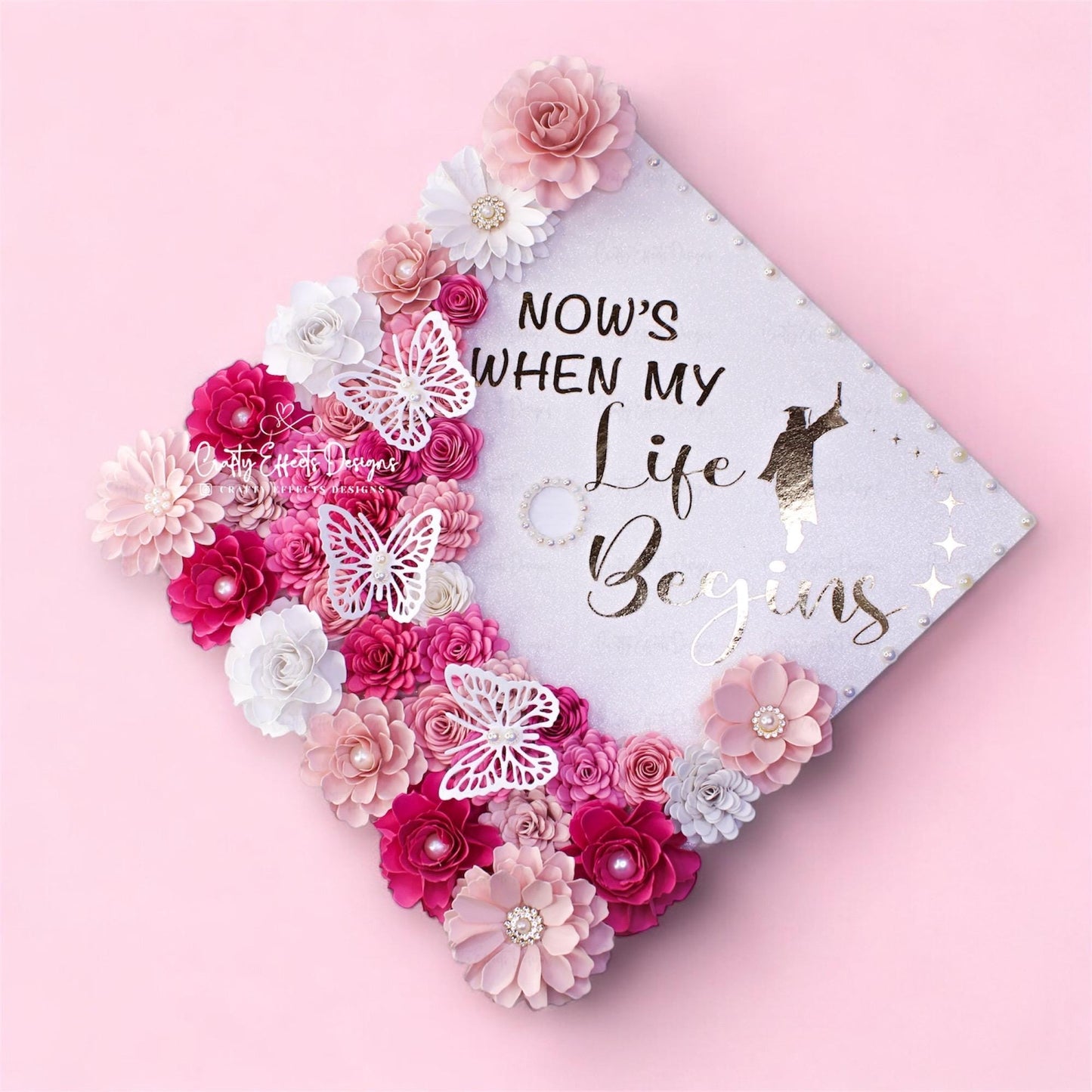 Adorno para birrete de graduación rosa coqueto